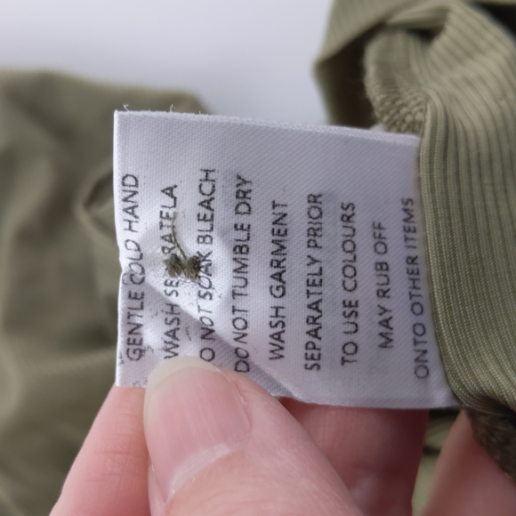 Valleygirl Top Size Med Khaki Green Short Sleeve Crop Ribbed Button Tie-up NEW - Picture 14 of 14